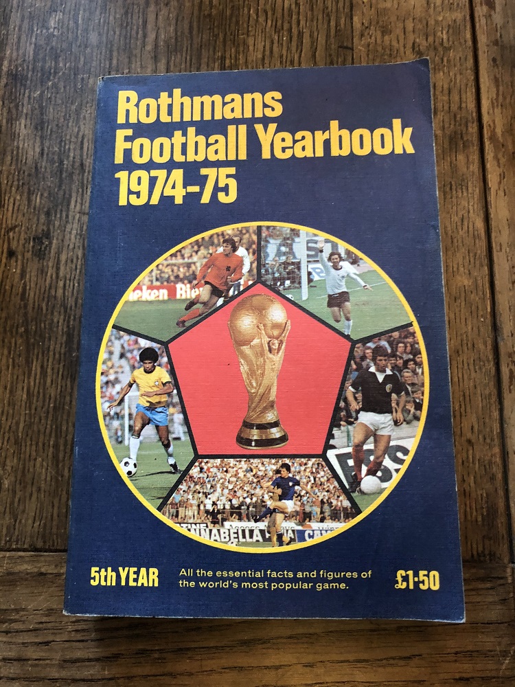Rothmans Football Yearbook 1974/75