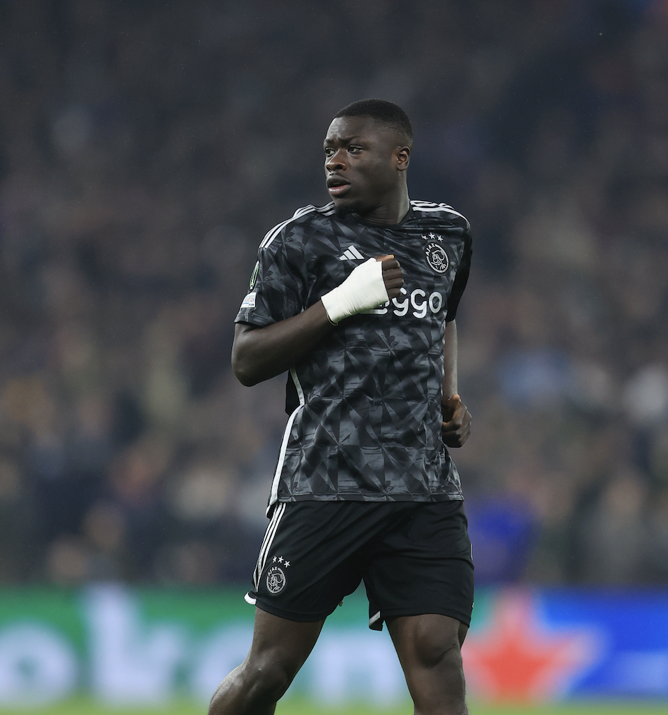 Netherlands' €35m Ajax striker issues come and get me plea to Arsenal 